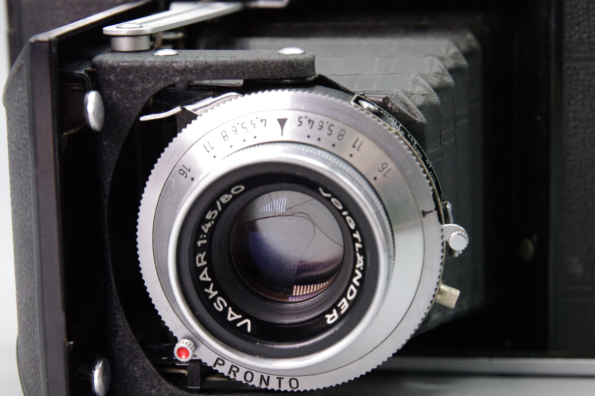 Voigtlander Perkeo I 6x6 Folding Camera Vaskar 80mm f4.5 Case Excellent