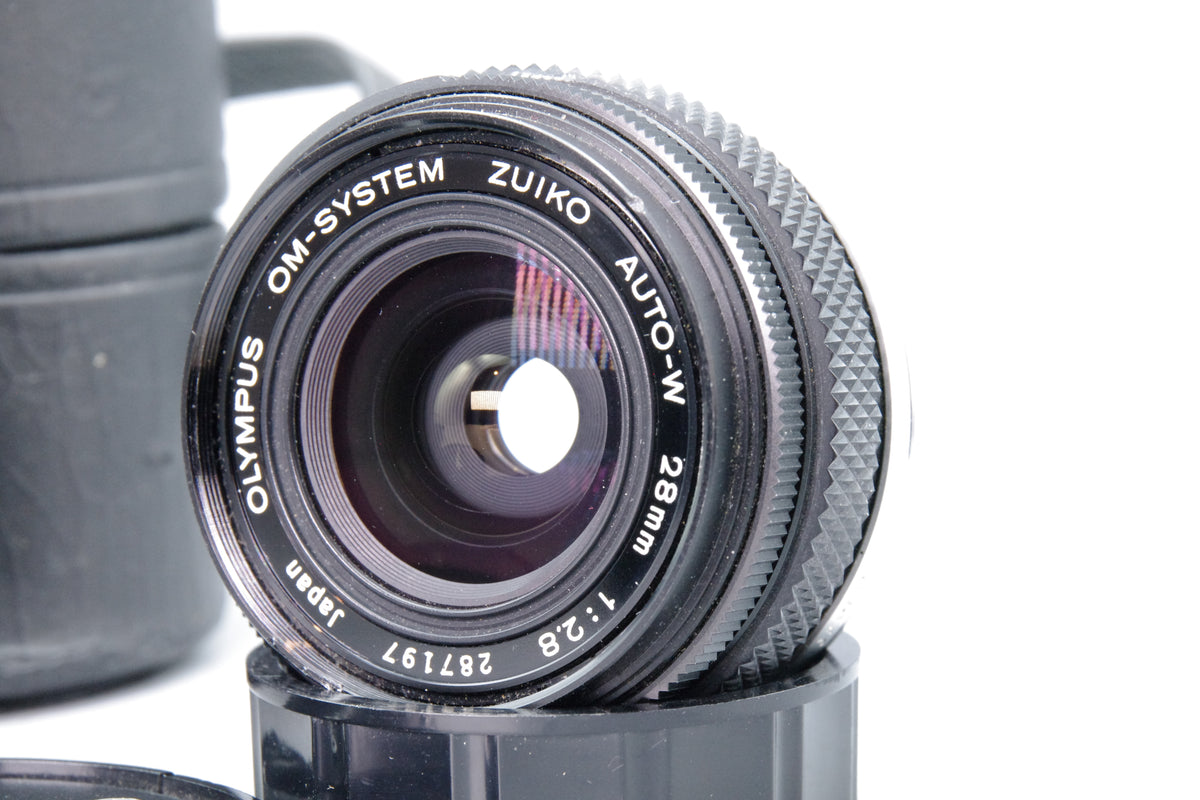 Olympus OM Zuiko AUTO-W 28mm f2.8 Wide Angle Prime Lens Case Hood Caps Tested