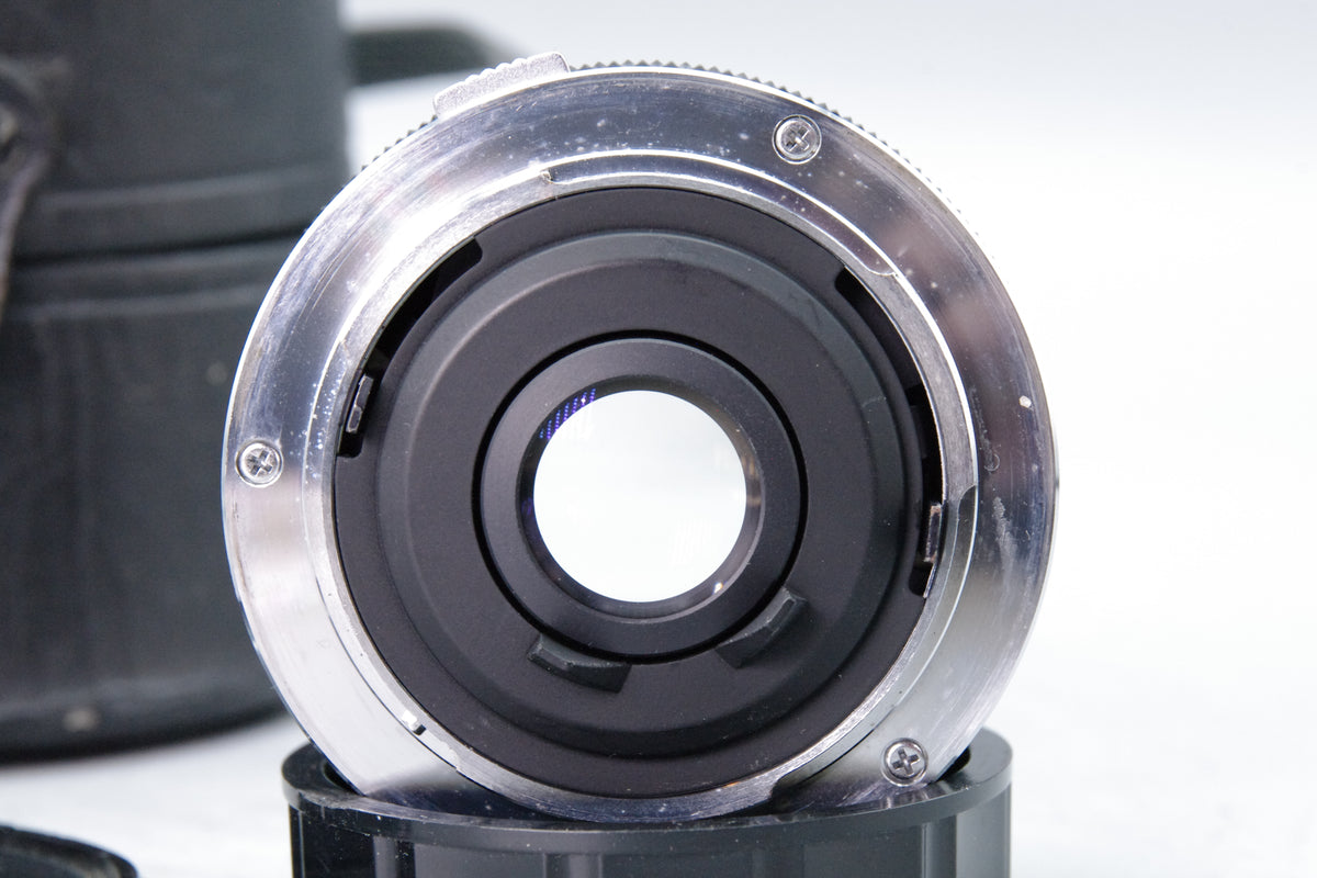Olympus OM Zuiko AUTO-W 28mm f2.8 Wide Angle Prime Lens Case Hood Caps Tested