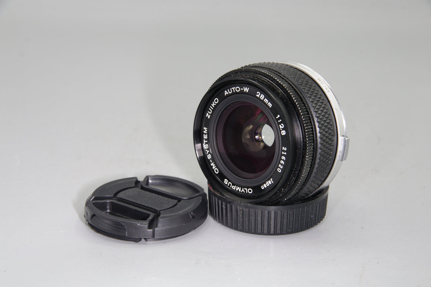 Olympus G.Zuiko Auto-W 28mm f/2.8 – OM Mount – Compact Wide Prime – Japan