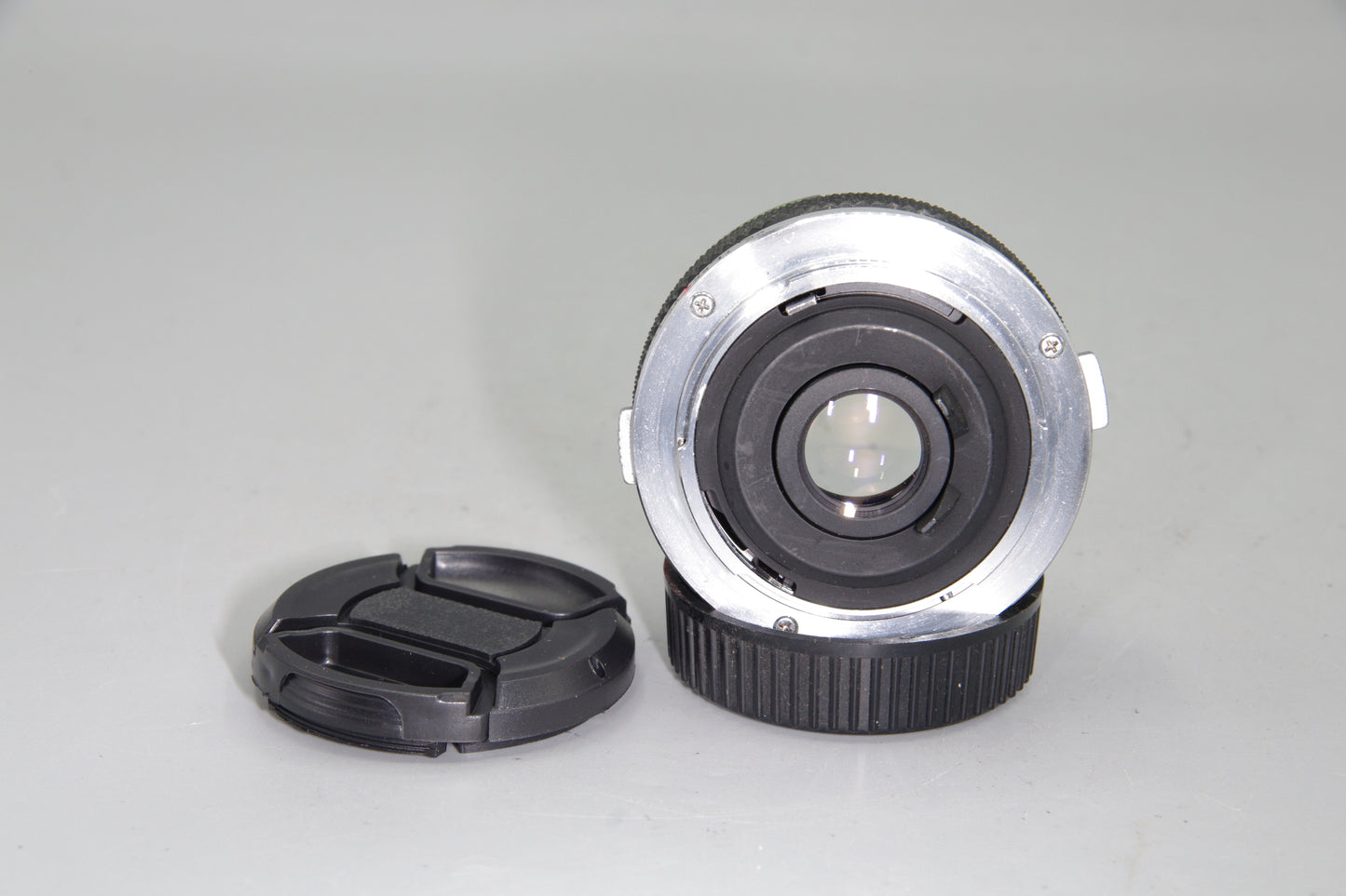Olympus G.Zuiko Auto-W 28mm f/2.8 – OM Mount – Compact Wide Prime – Japan