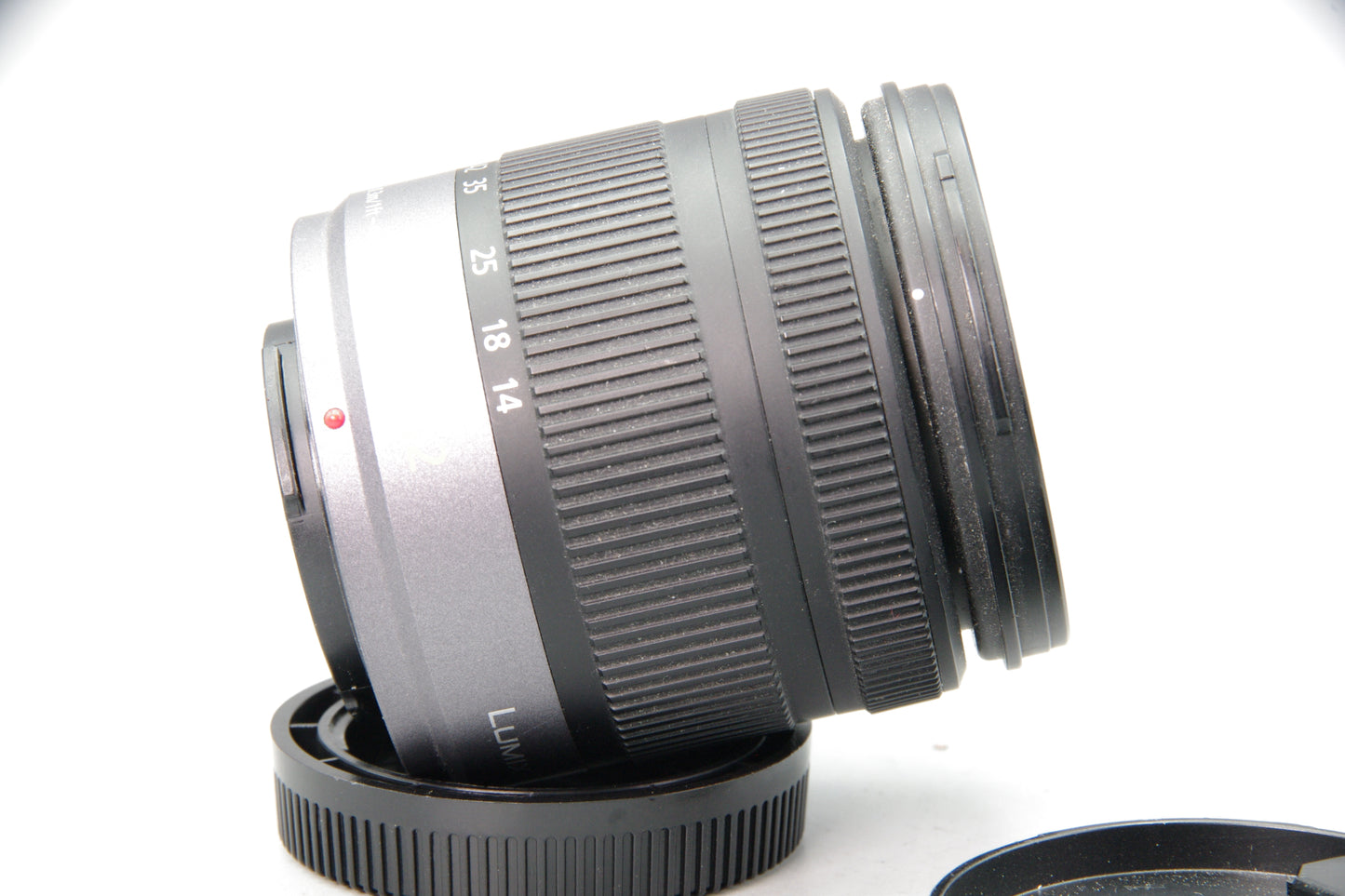 Panasonic Lumix G Vario 14-42mm F/3.5-5.6 Mega O.I.S. M4/3 Lens