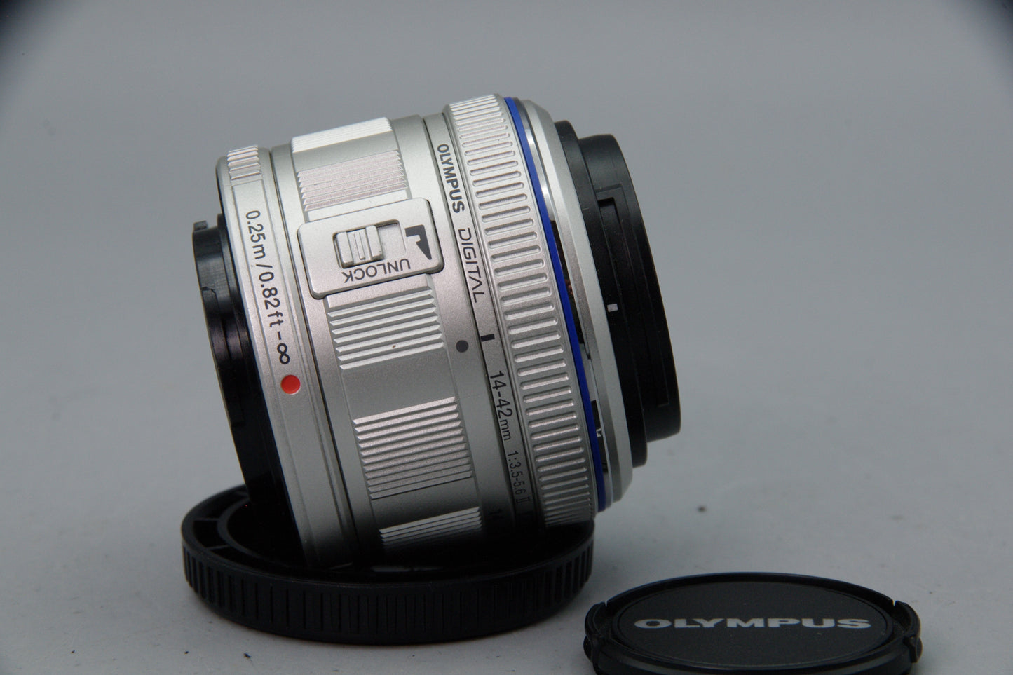 Olympus M.Zuiko Digital 14–42mm F3.5–5.6 II MSC Lens – M4/3 - Silver