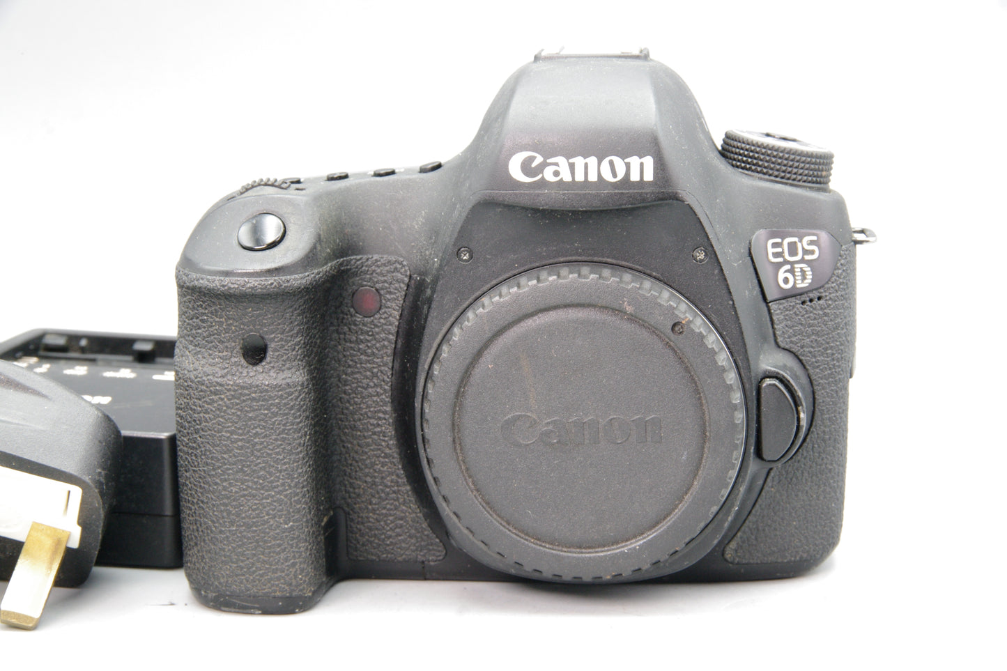 Canon EOS 6D Full Frame DSLR with Battery/Charger Tested and Working