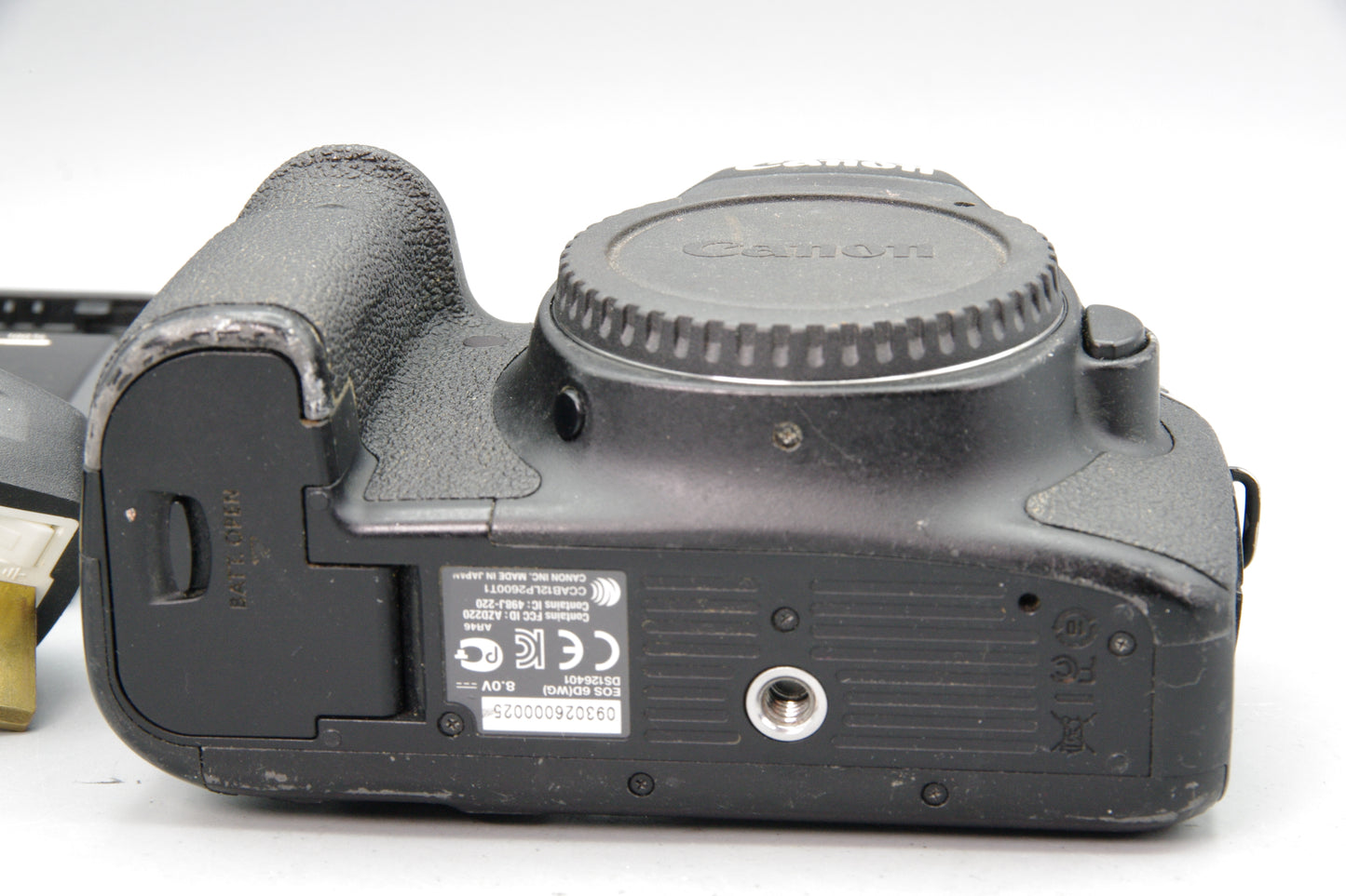 Canon EOS 6D Full Frame DSLR with Battery/Charger Tested and Working