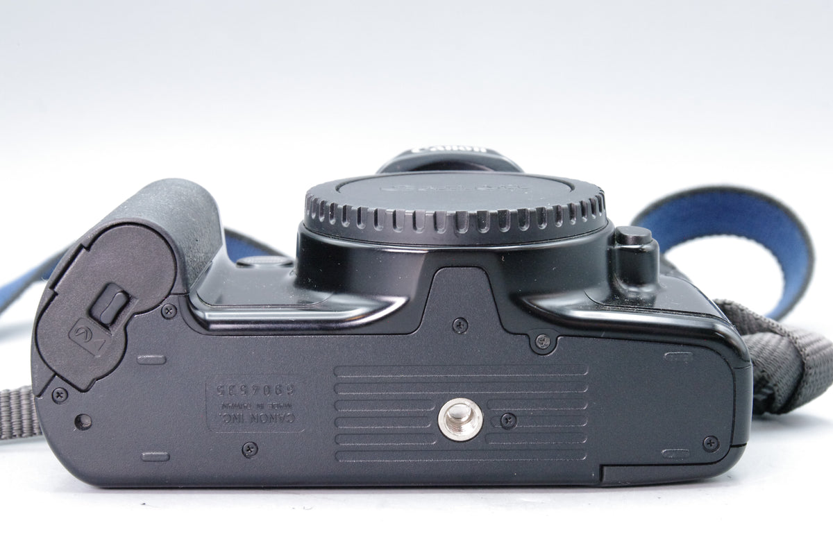 Canon EOS 500 35mm SLR Film Camera Body Black EF Mount Cap Strap Tested