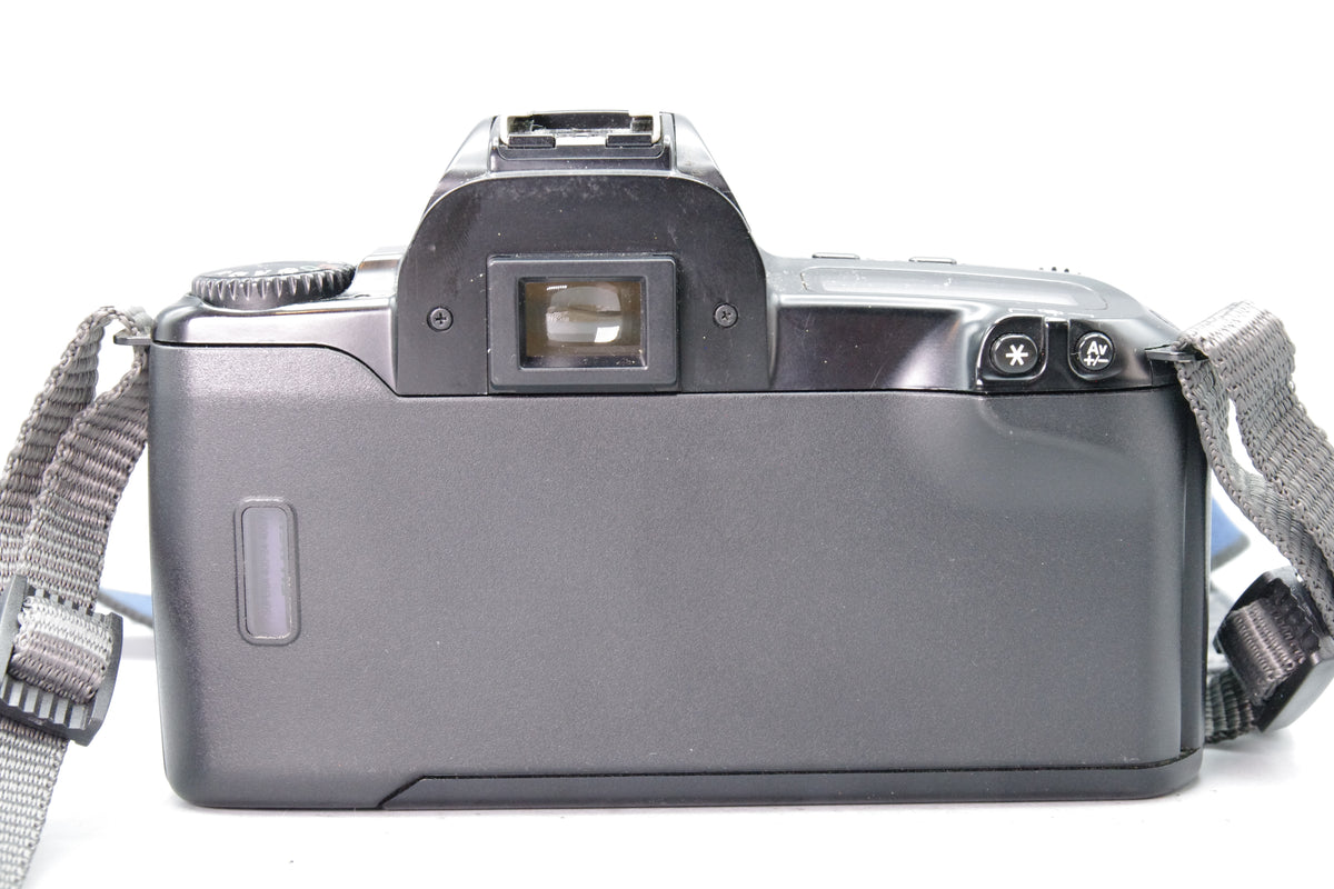 Canon EOS 500 35mm SLR Film Camera Body Black EF Mount Cap Strap Tested