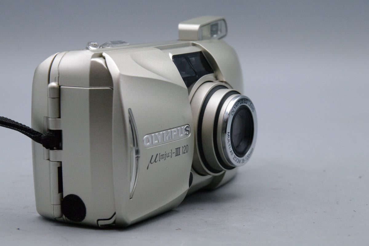 Olympus MJU III Zoom 120 35mm Film Camera – All Weather - Excellent