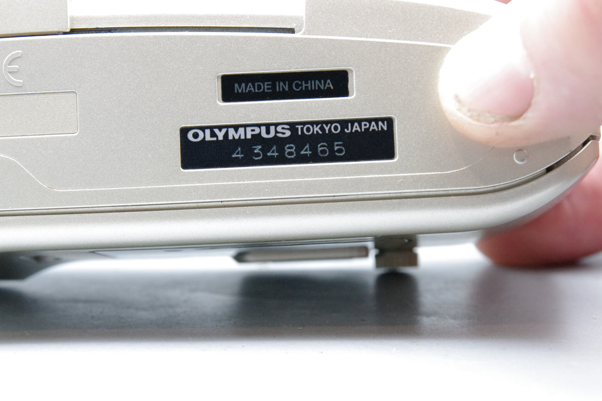 Olympus MJU III Zoom 120 35mm Film Camera – All Weather - Excellent