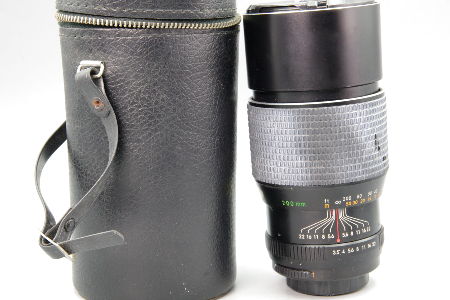 Auto Chinon 200mm f/3.5 Lens Very Good Condition M42 Mount with Caps