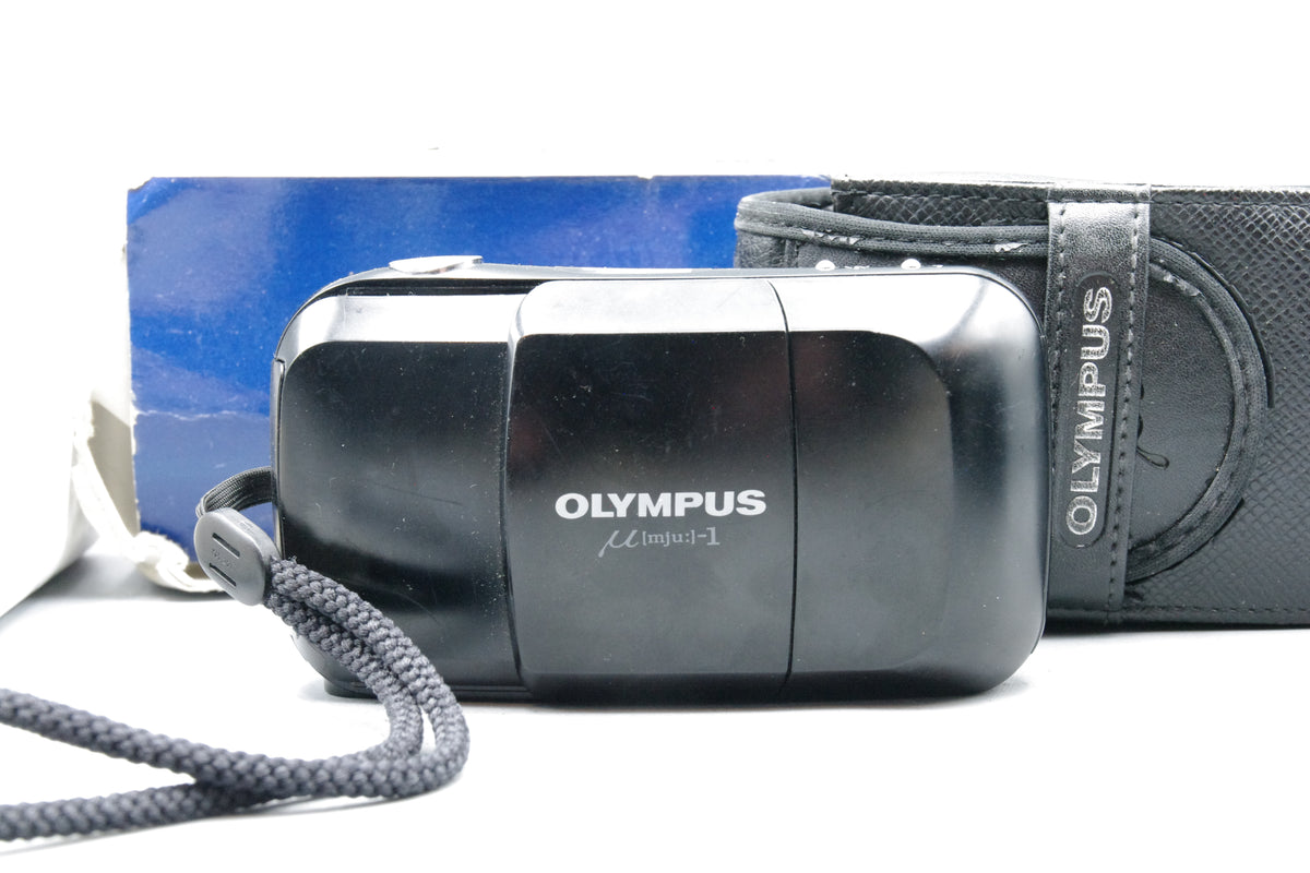 Olympus mju I 35mm Point and Shoot Film Camera Black 35mm f3.5 Lens Boxed
