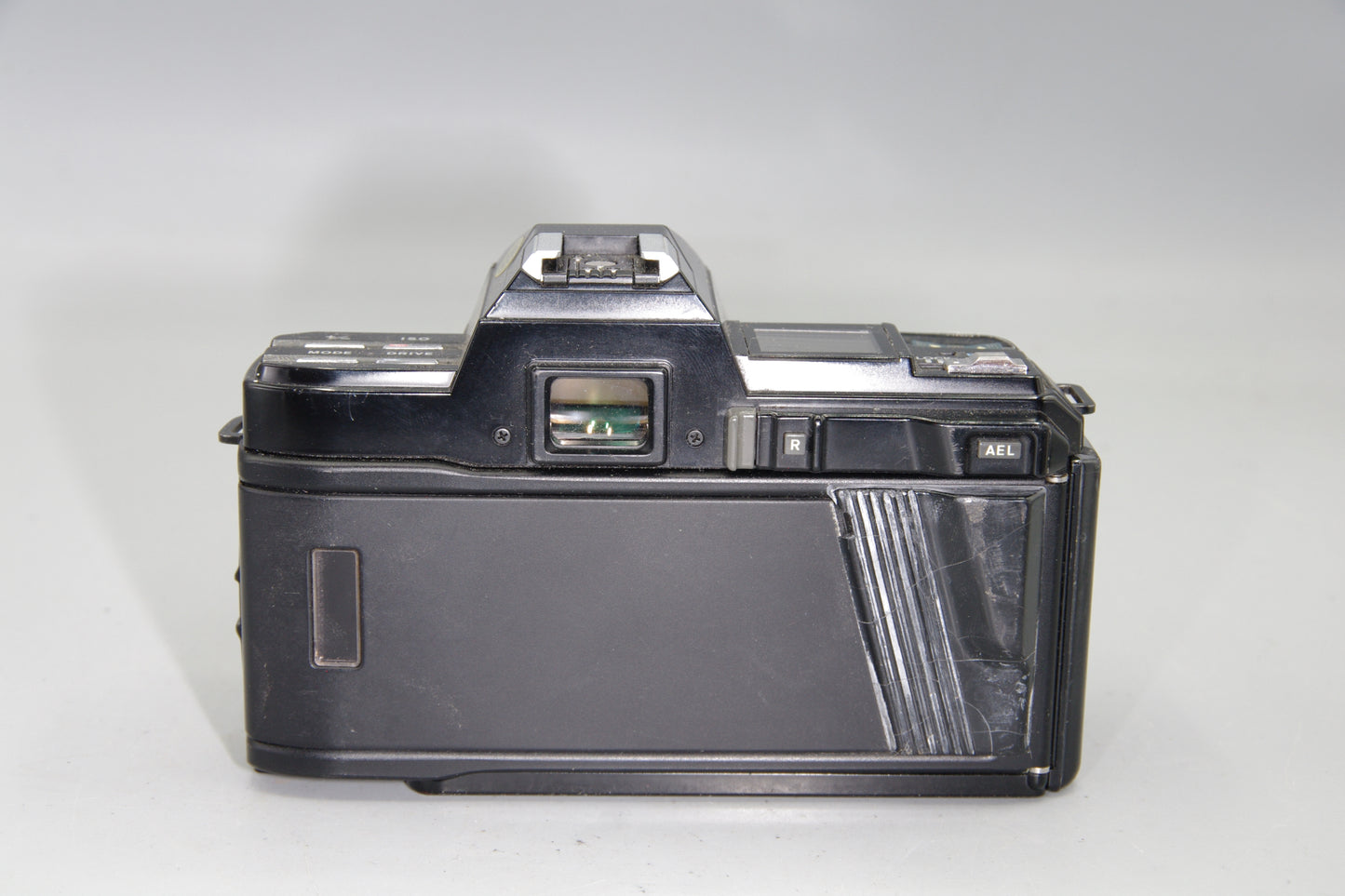 Minolta 7000 AF Film Camera + Sigma 35–70mm f/3.5–4.5 Lens- GWC