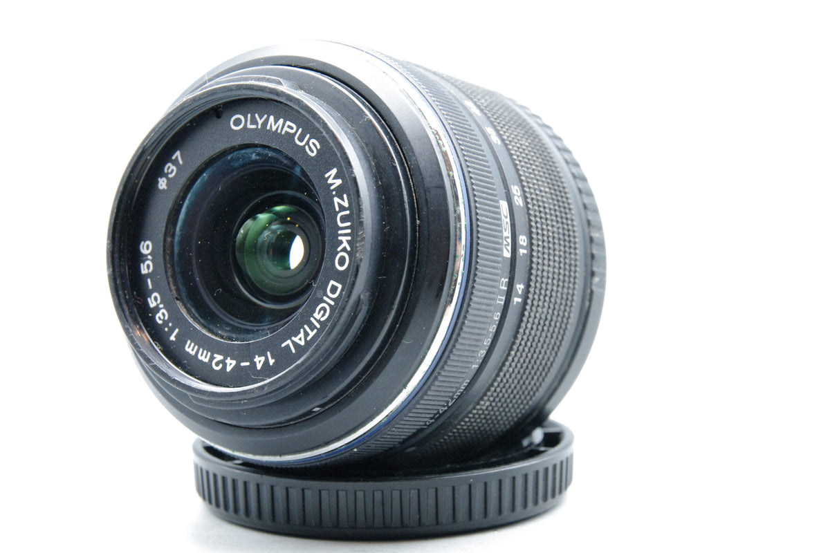 Olympus M.Zuiko Digital 14–42mm f/3.5–5.6 II R MSC Lens M4/3 Black VGC