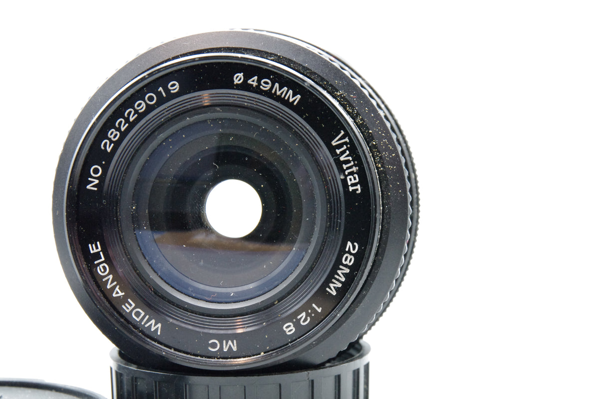 Vivitar 28mm f/2.8 Wide-Angle Lens M42 Mount – Tested & Clean