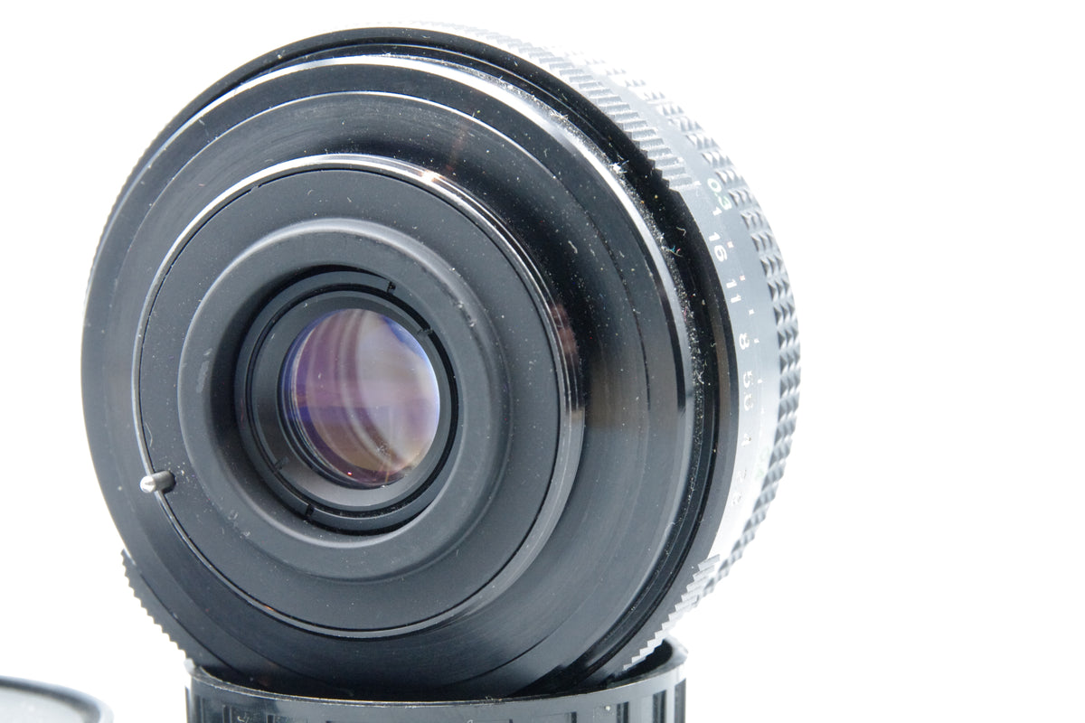Vivitar 28mm f/2.8 Wide-Angle Lens M42 Mount – Tested & Clean