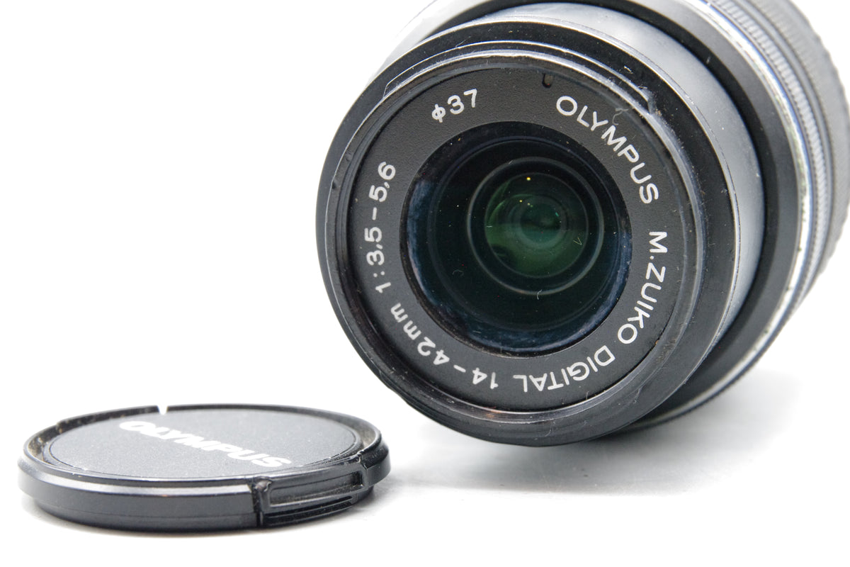 Olympus M.Zuiko Digital 14–42mm f/3.5–5.6 II R MSC Lens M4/3 Black VGC