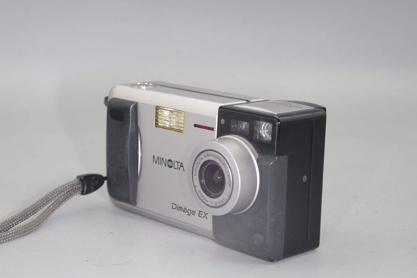 Minolta Dimage EX Zoom 1500 1.5MP Compact Digital Camera