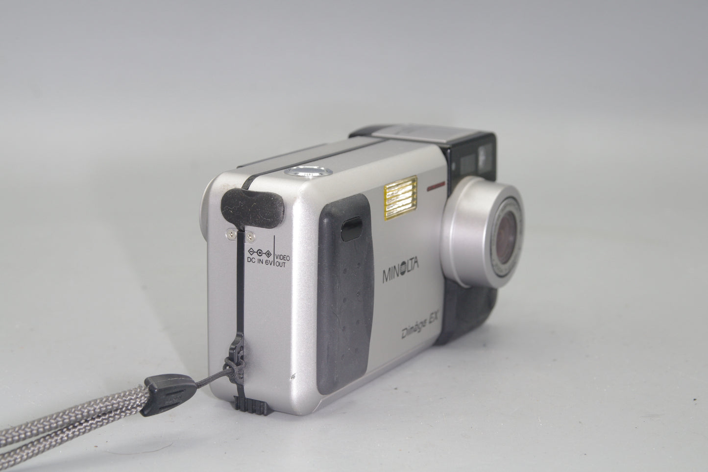 Minolta Dimage EX Zoom 1500 1.5MP Compact Digital Camera