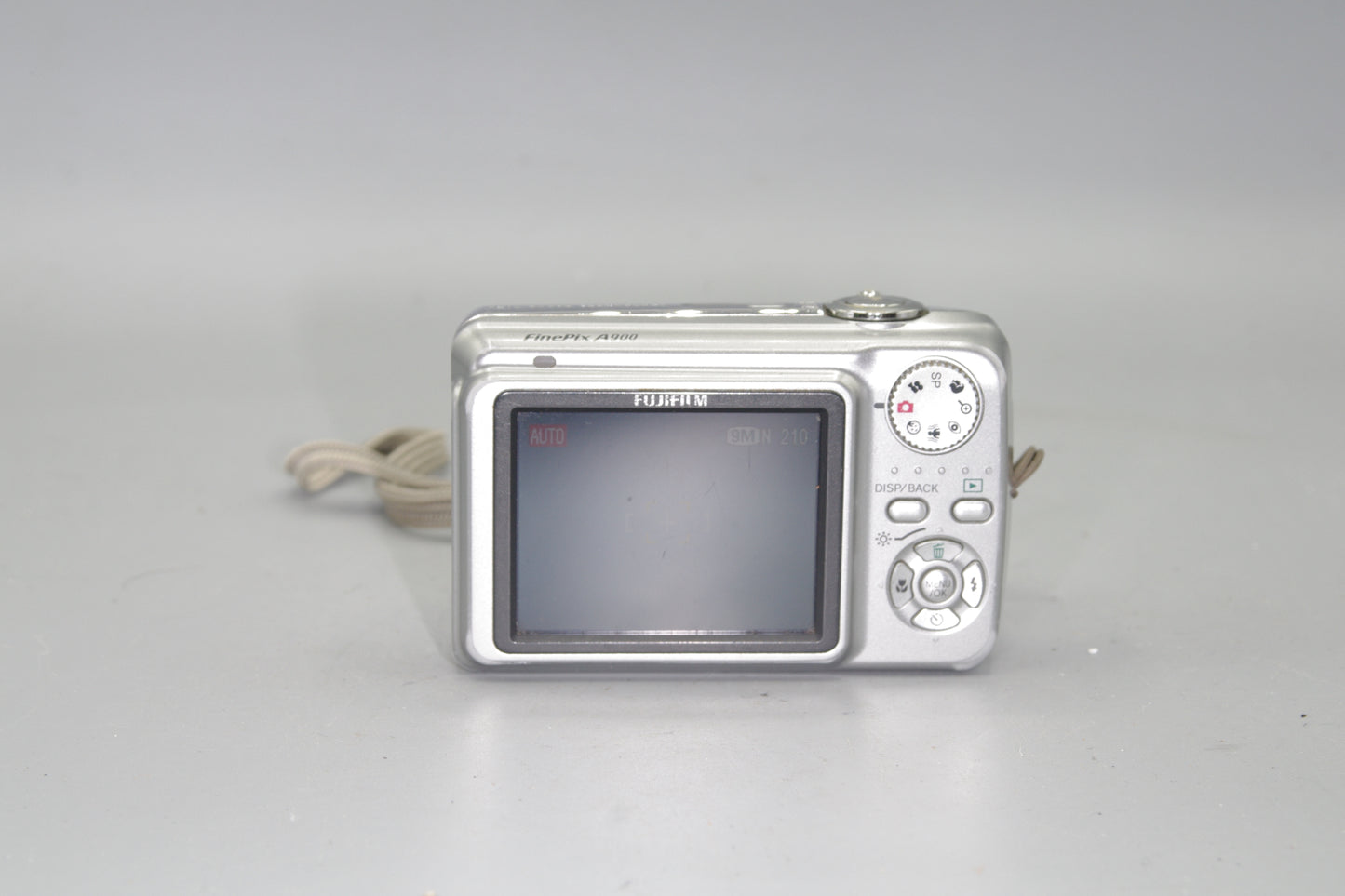 Fujifilm A900 9MP Digital Compact Camera - Takes AA Batteries
