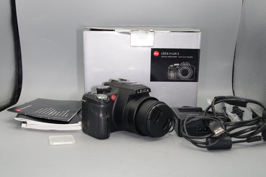 Boxed Leica V-lux 3 12.1MP 24X Digital Bridge Camera