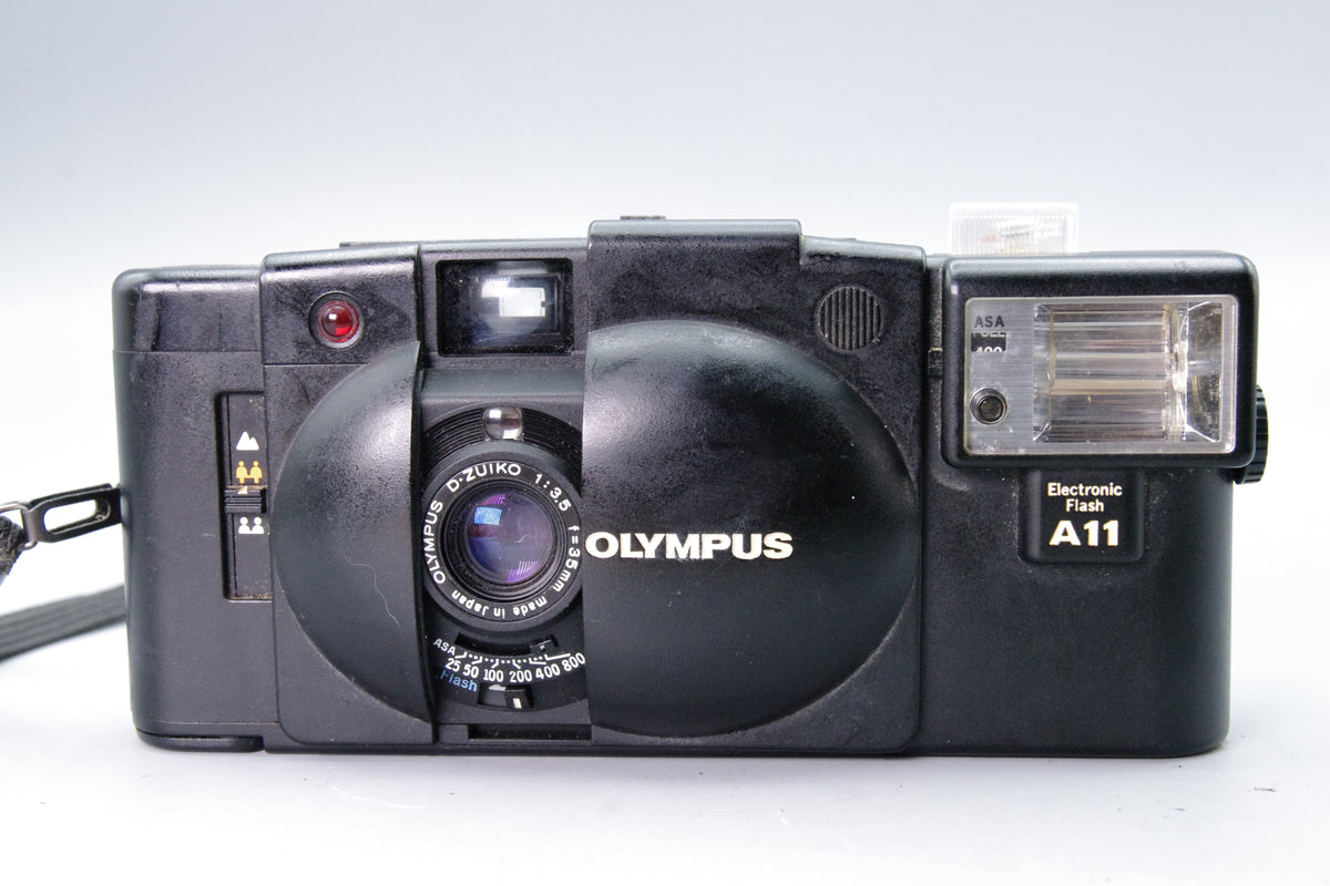 Olympus XA2 35mm Compact Film Camera with A11 Flash - Tested & Working