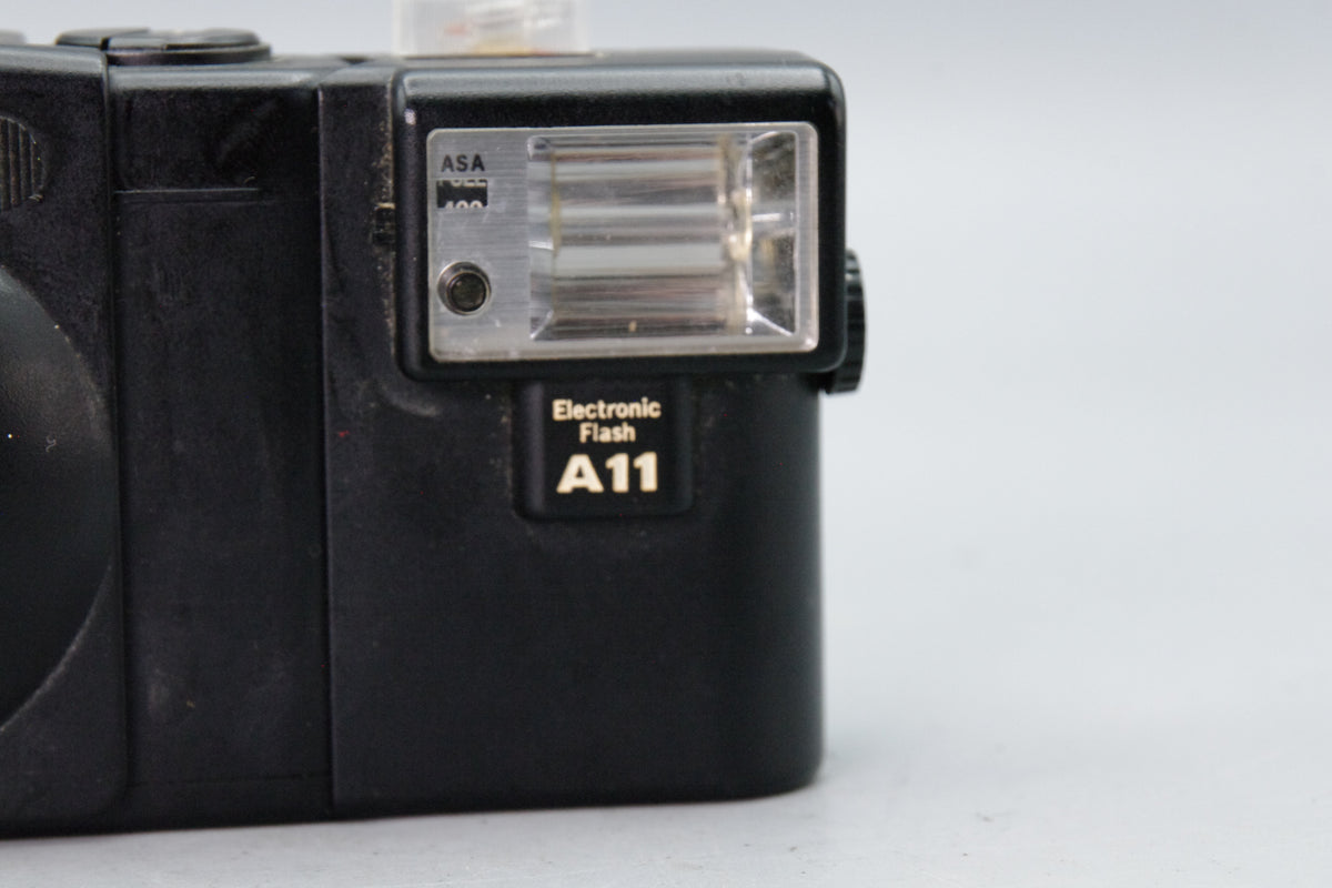 Olympus XA2 35mm Compact Film Camera with A11 Flash - Tested & Working