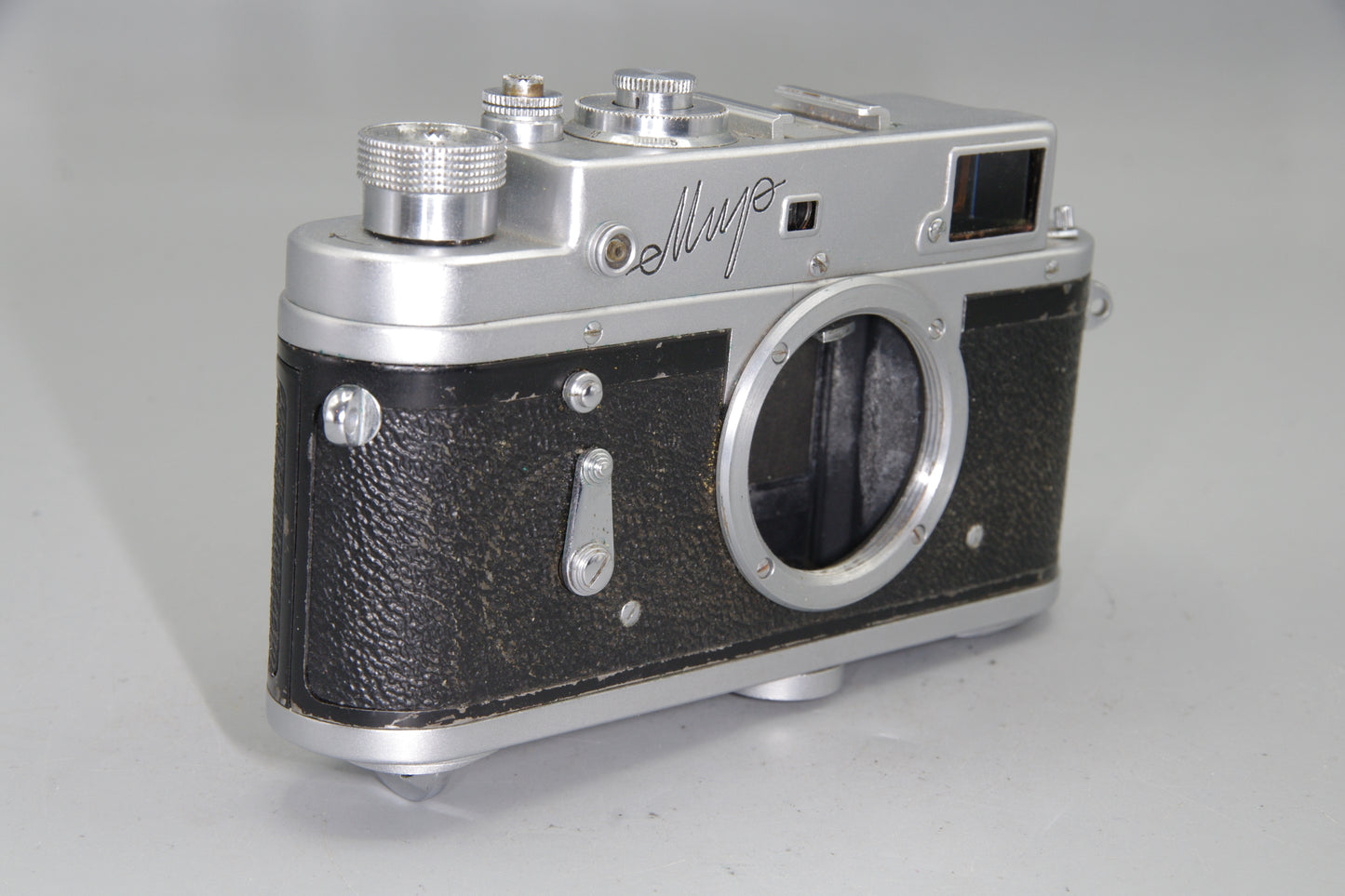 KMZ Mir 35mm Rangefinder Camera M39 LTM Soviet Leica Copy 1959–61