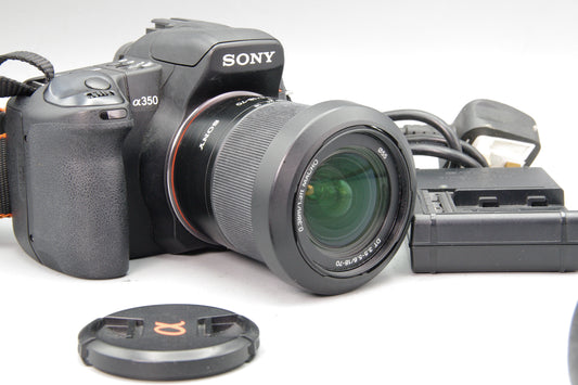 Sony Alpha A350 14.2MP DSLR  with 18-70mm Lens - Excellent Conditon