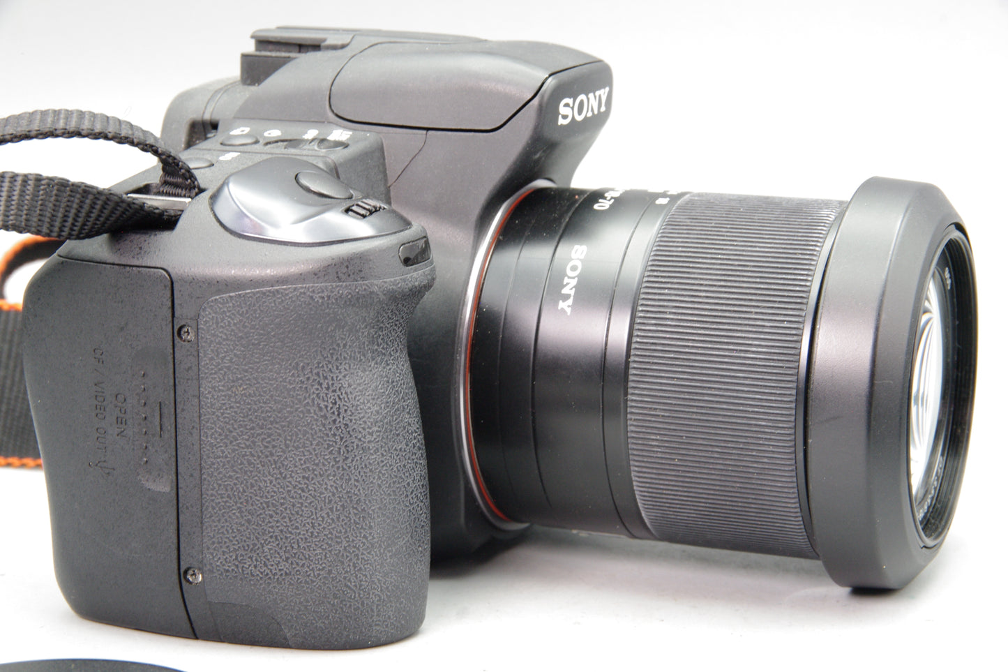 Sony Alpha A350 14.2MP DSLR  with 18-70mm Lens - Excellent Conditon