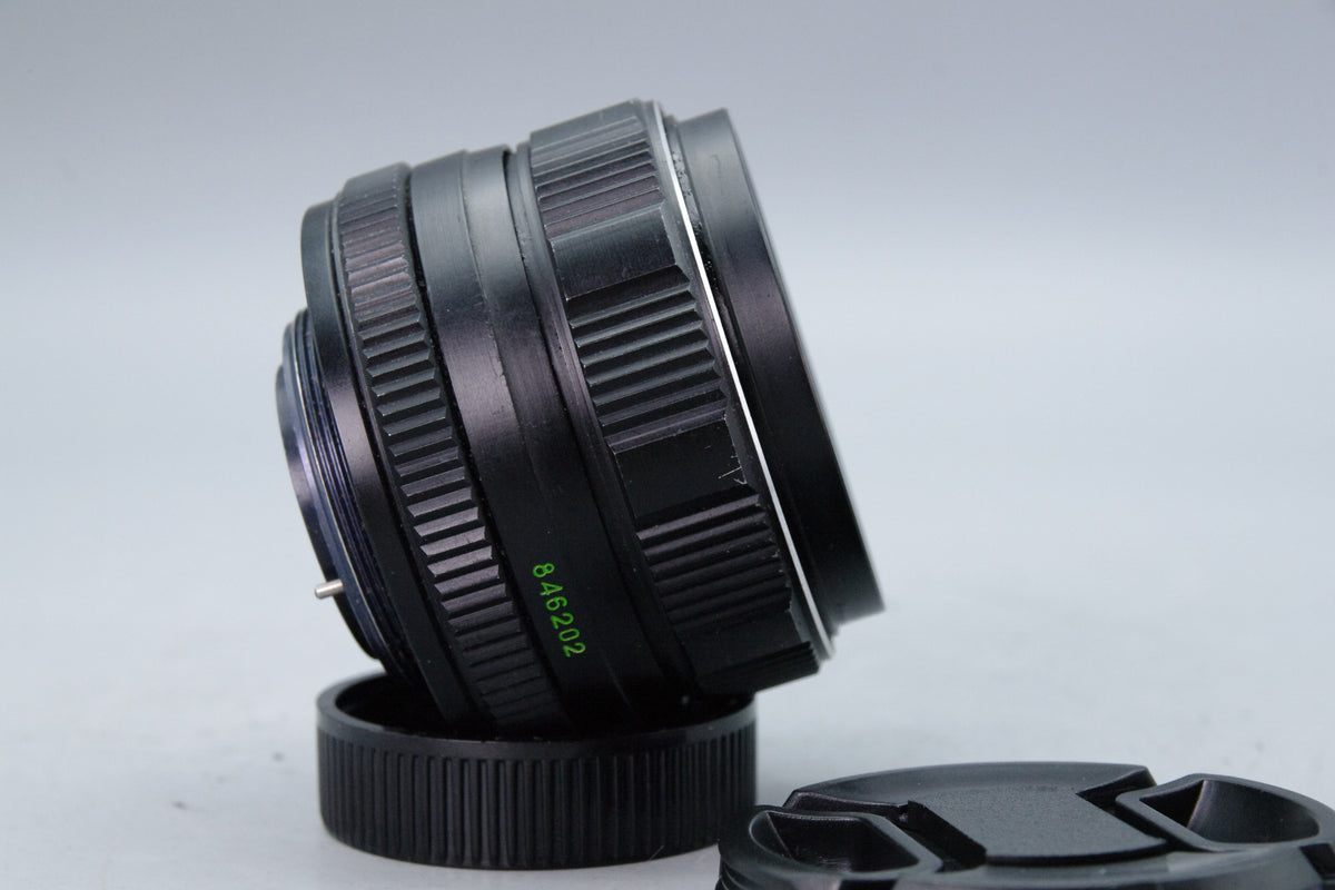 Helios‑44M‑4 58mm f/2 M42 Lens – Classic Biotar Design – Tested