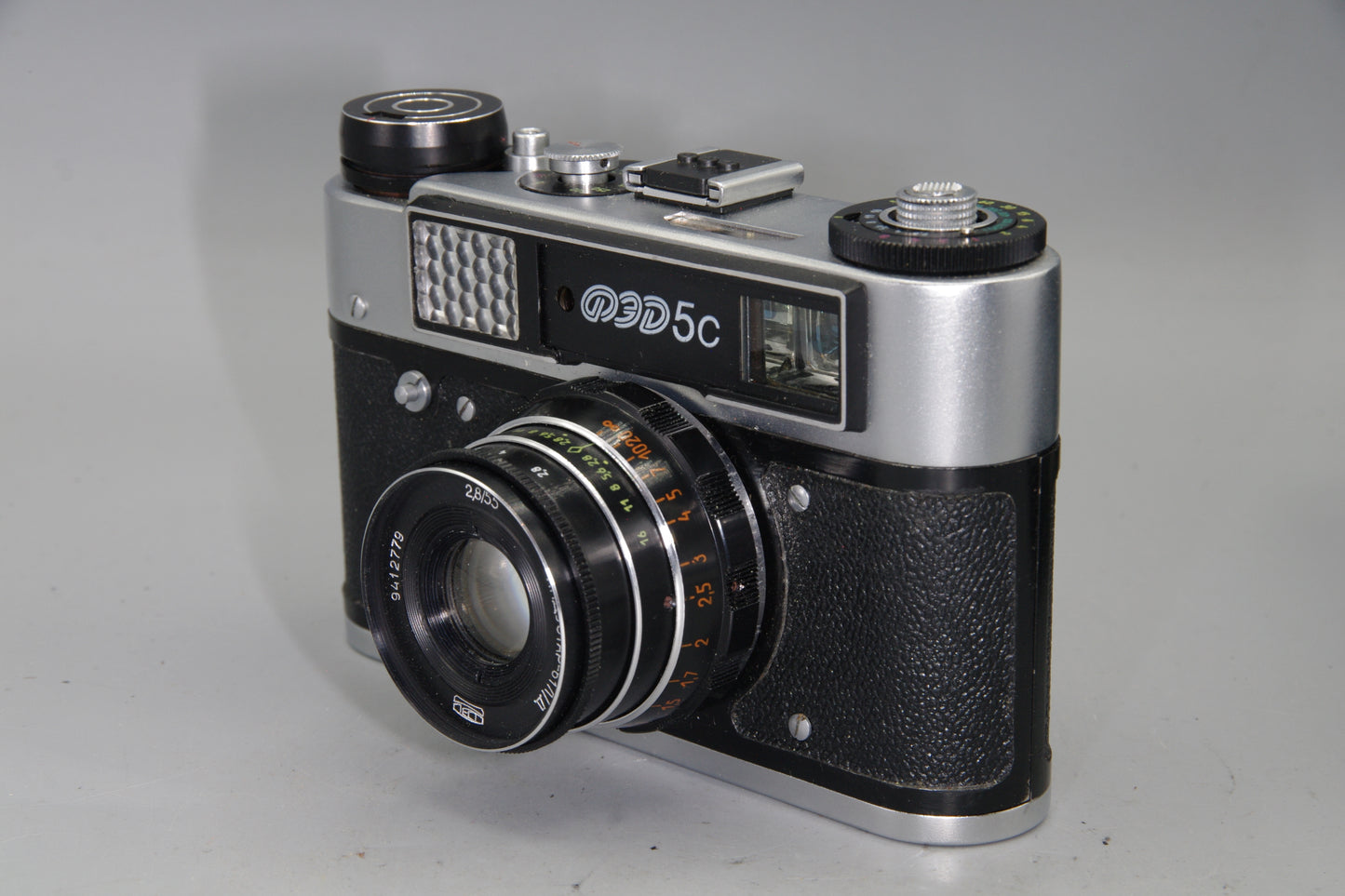 FED 5C Rangefinder Camera with Industar 55mm f/2.8 Lens – USSR Vintage