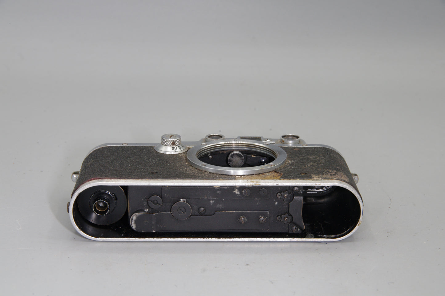 Leica III 35mm Rangefinder Camera – 1934 Vintage Body Serial No. 135463