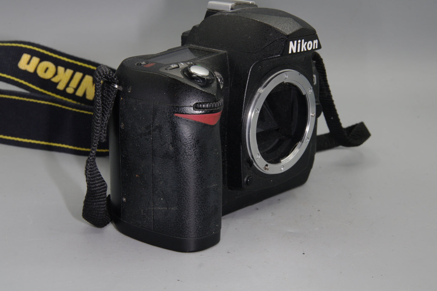 Nikon D70 DSLR Camera Body Only – 6.1MP – Shutter Count 7879 – VGC