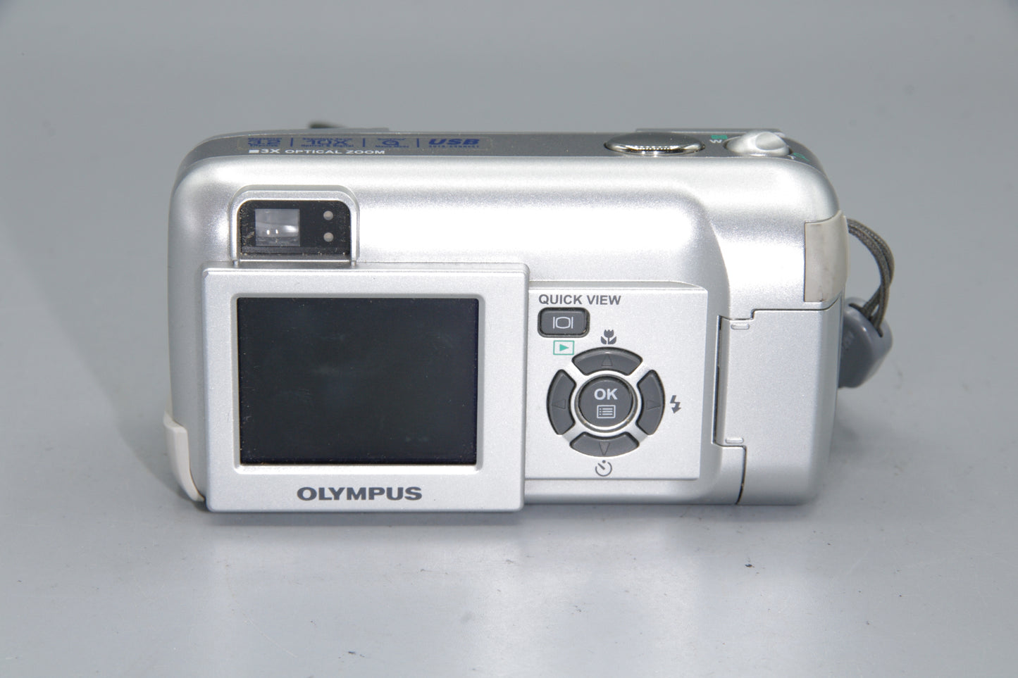 Olympus Camedia C-350 Zoom 3.2MP Digital Camera with 128Mb XD