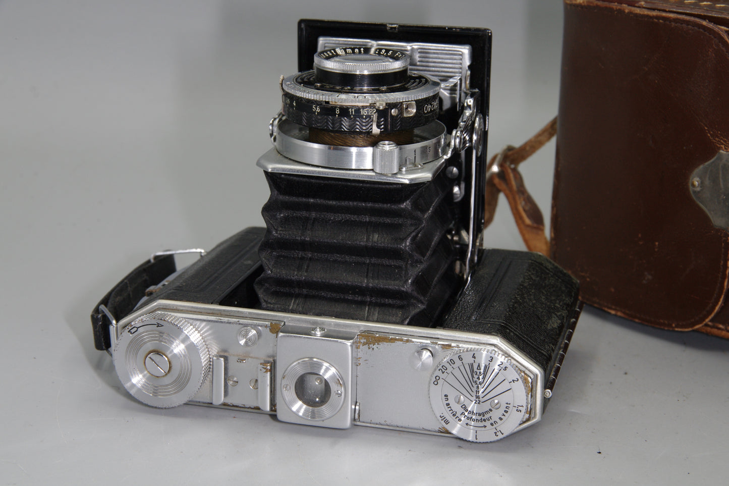 Kodak Duo 620 Folding Camera – 75mm f/3.5 Kodak Anastigmat Lens – Series II