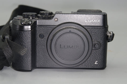 Panasonic Lumix DMC-GX8 20.3MP M4/3 Digital Camera