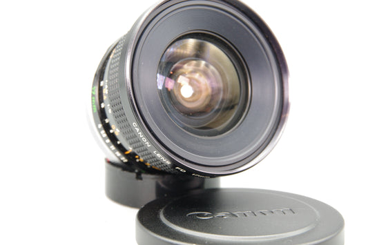 Canon FD 17mm f/4 Fisheye S.S.C. Lens FD Mount Mint Condition