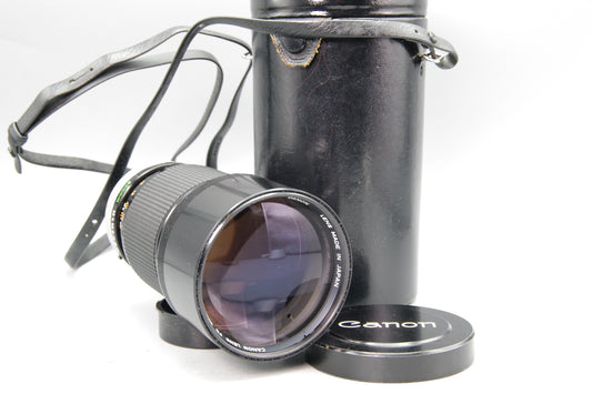 Canon FD 200mm f/2.8 S.S.C. Telephoto Lens with Case - Excellent
