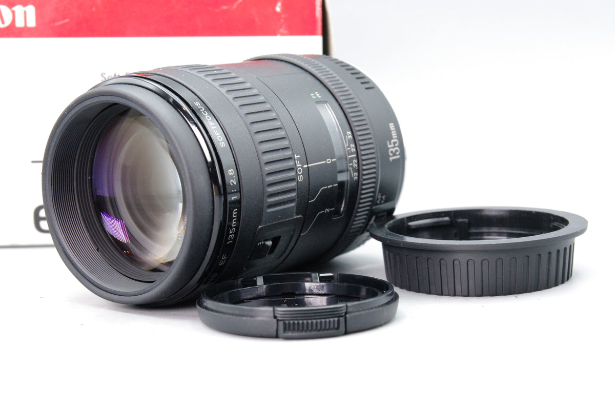 Canon EF 135mm f2.8 Soft Focus Portrait Lens Box Caps Tested - VGC