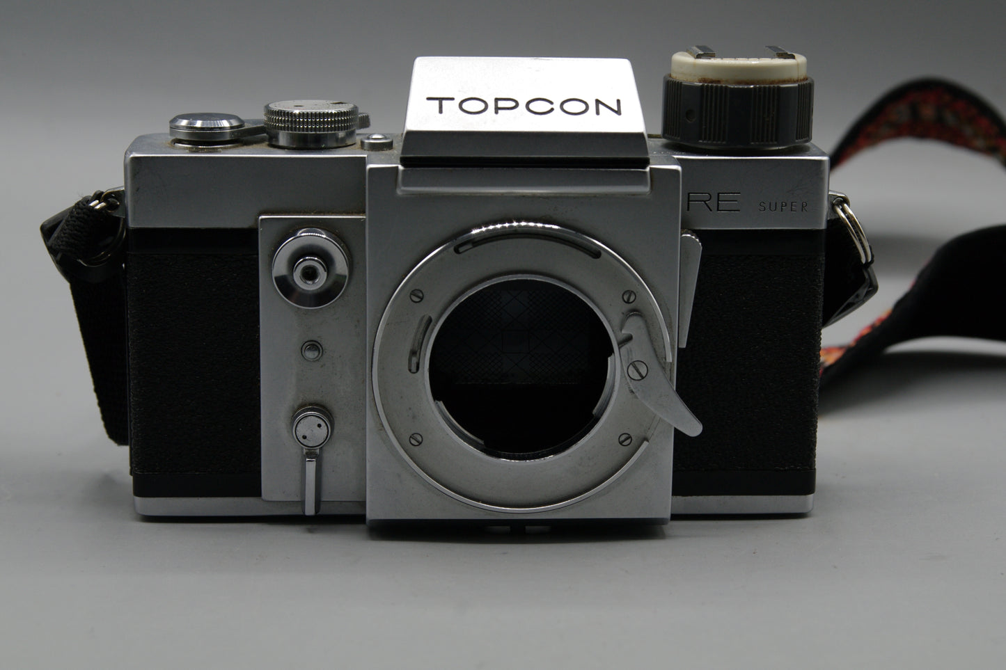 Topcon RE Super 35mm SLR Body