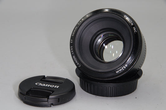 Canon EF 50mm f/1.8 II Lens – Autofocus Prime – Lightweight and Sharp