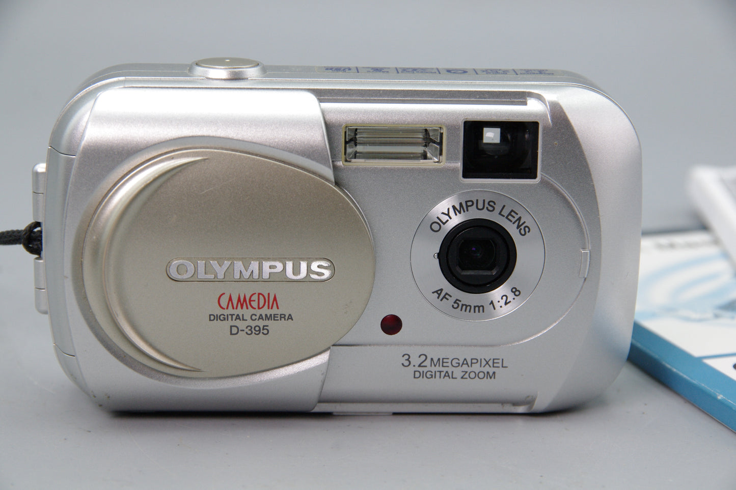 Olympus D-395 2.0MP Digital Camera with Instructions - Tested, VGC