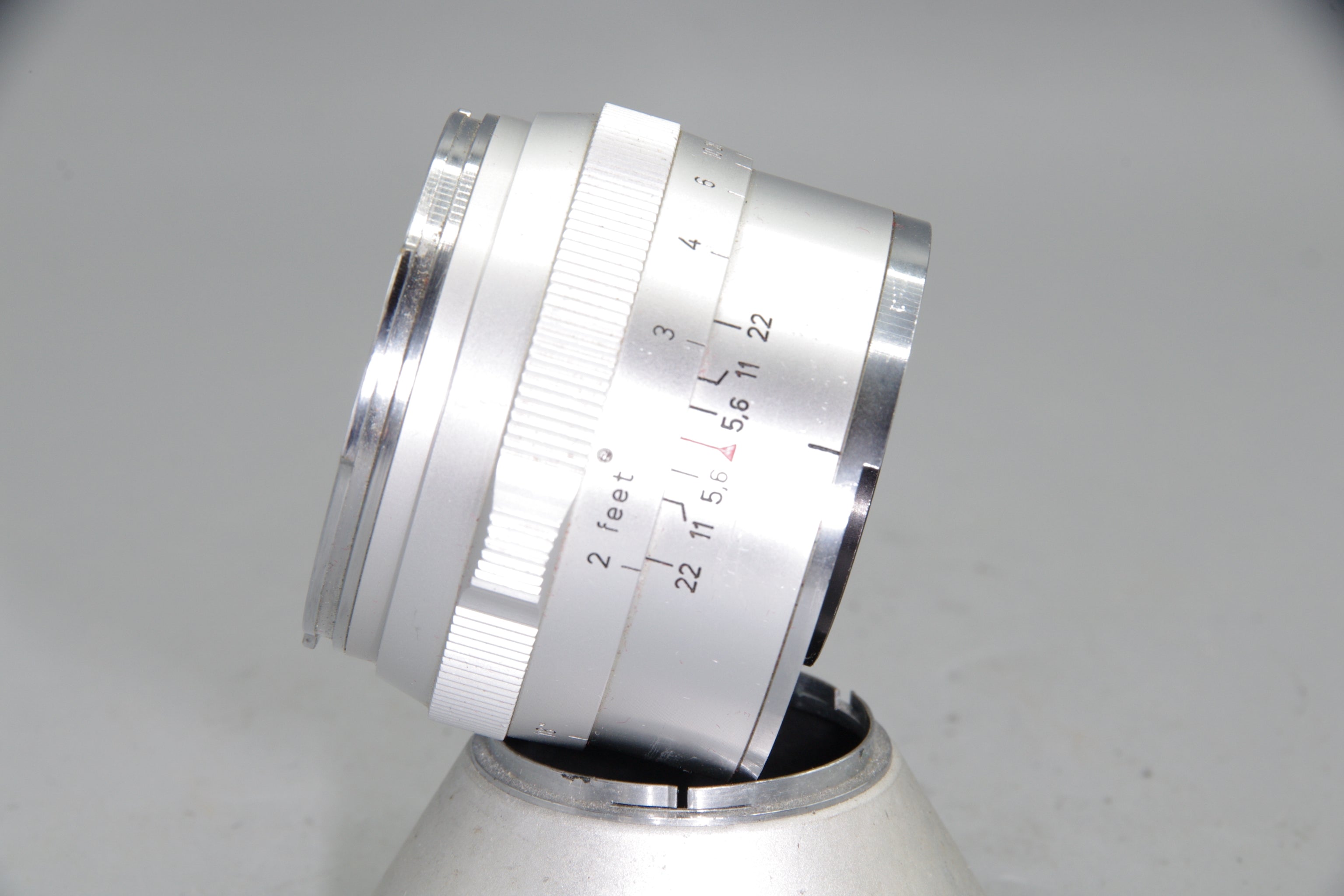 Carl Zeiss Planar 50mm f/2 Lens Contarex Mount – Vintage with