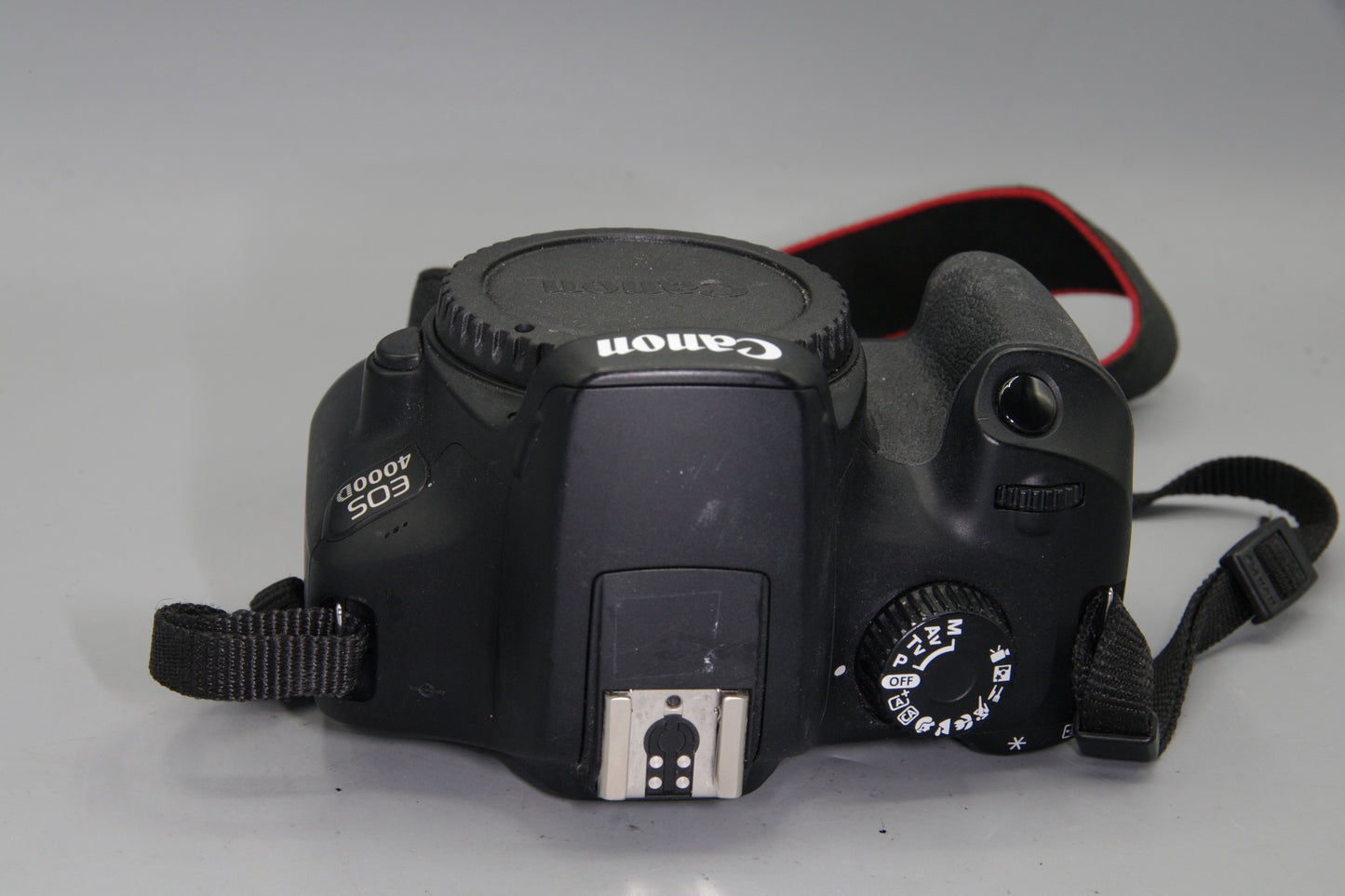 Canon EOS 4000D DSLR 18MP Camera – Low Shutter Count 9495, Excellent