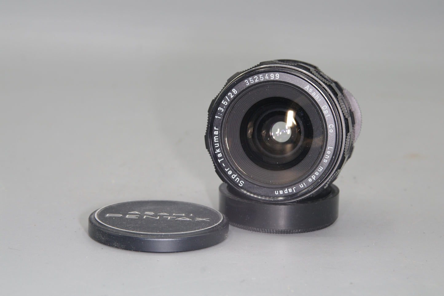 Asahi Super-Takumar 28mm F/3.5 M42 Mount Lens with Caps - Excellent