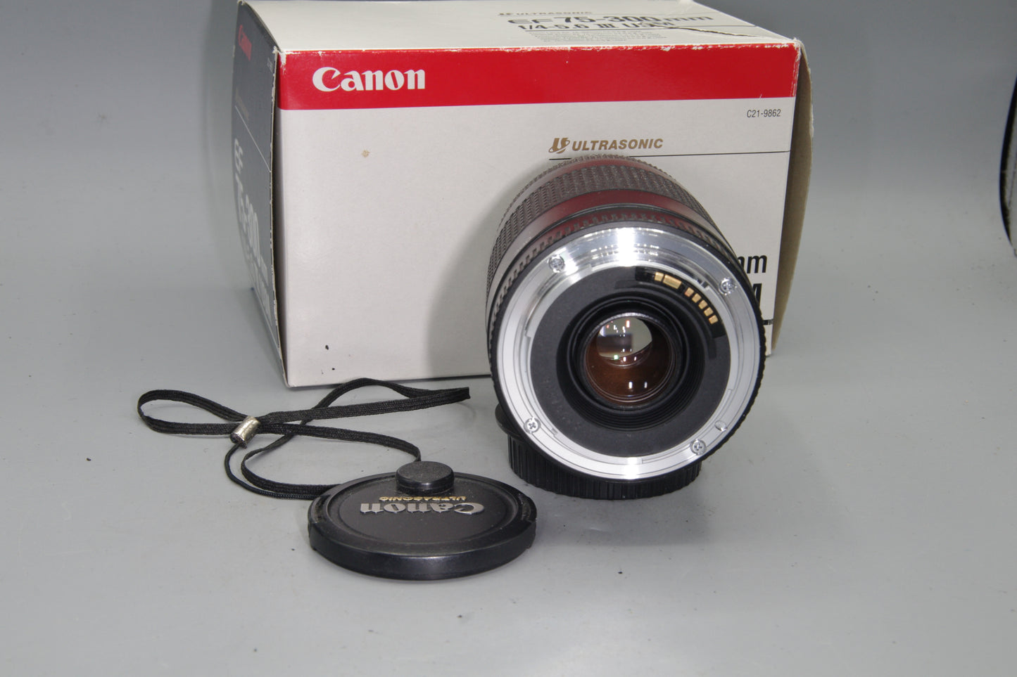 Boxed Canon EF 75-300mm F4-5.6 III USM Zoom Lens for EOS DSLR – Excellent