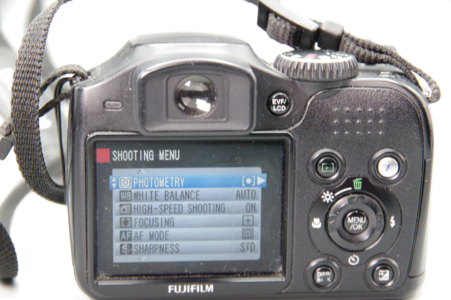 Fujifilm S700 Digital Camera 7.1MP with 10x Zoom - AA - Excellent