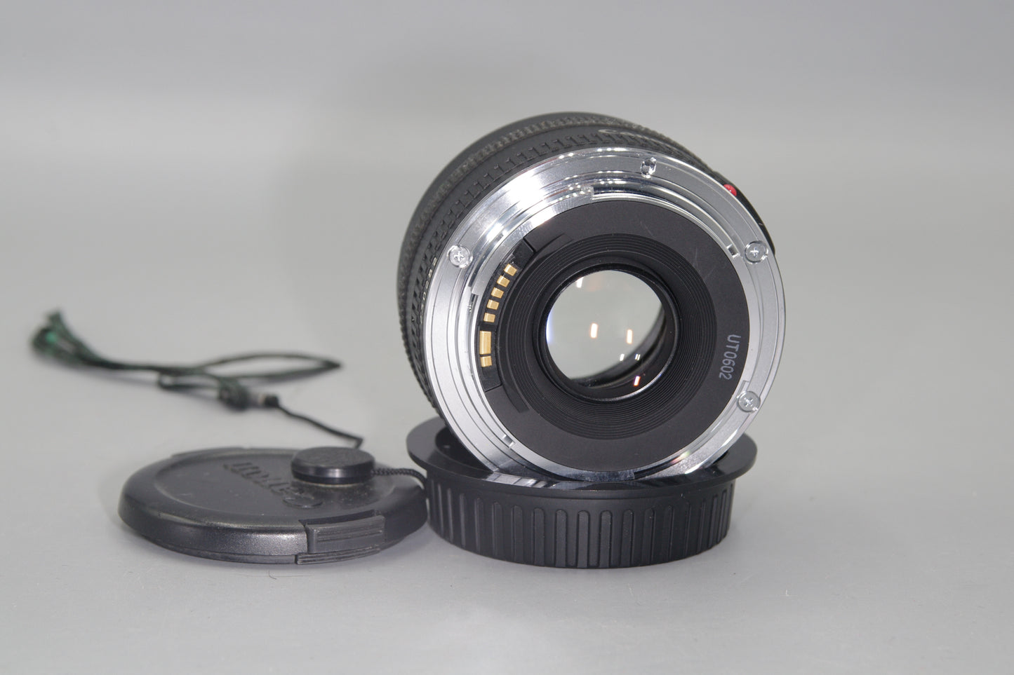 Canon EF 35mm F/2 AF Prime Lens with Caps