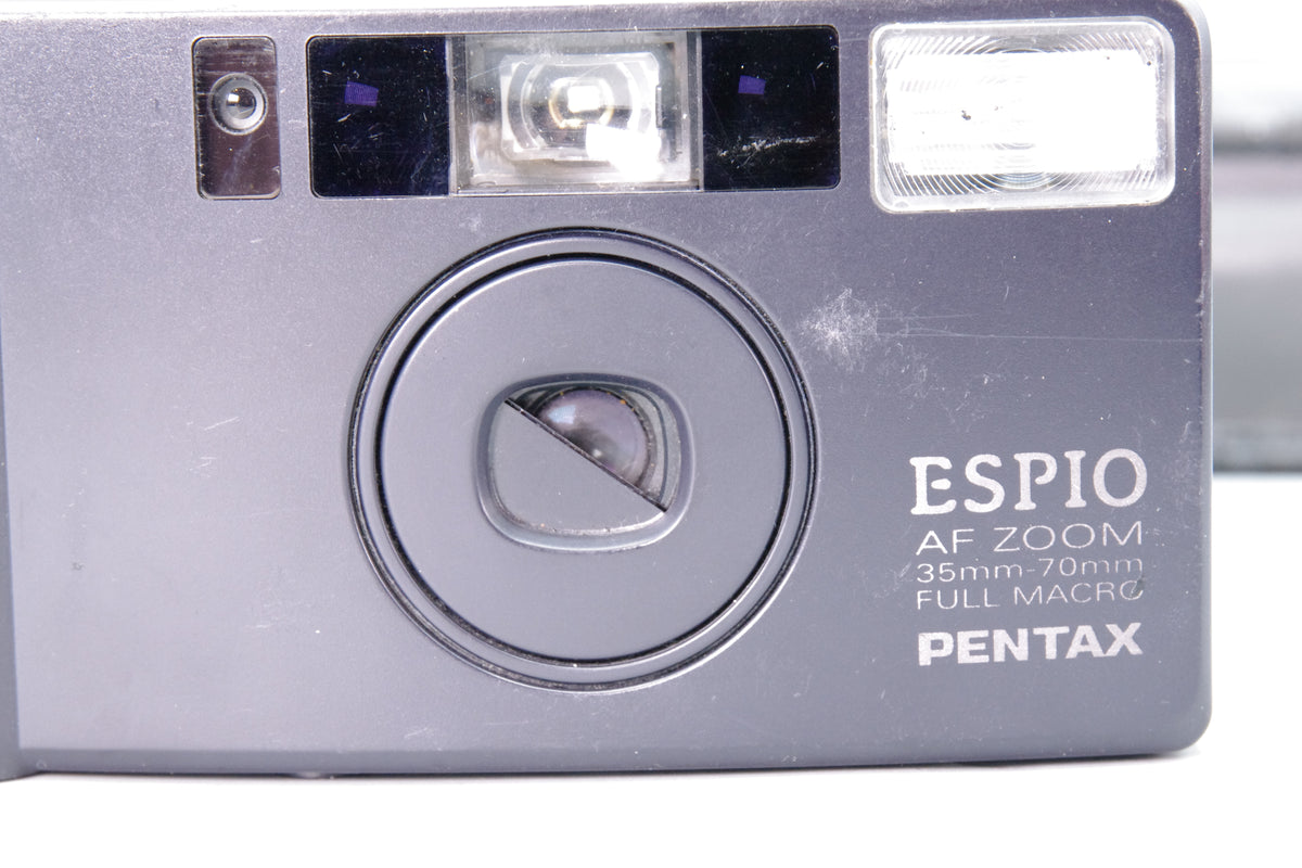 Pentax Espio AF Zoom 35-70mm Full Macro 35mm Camera with case