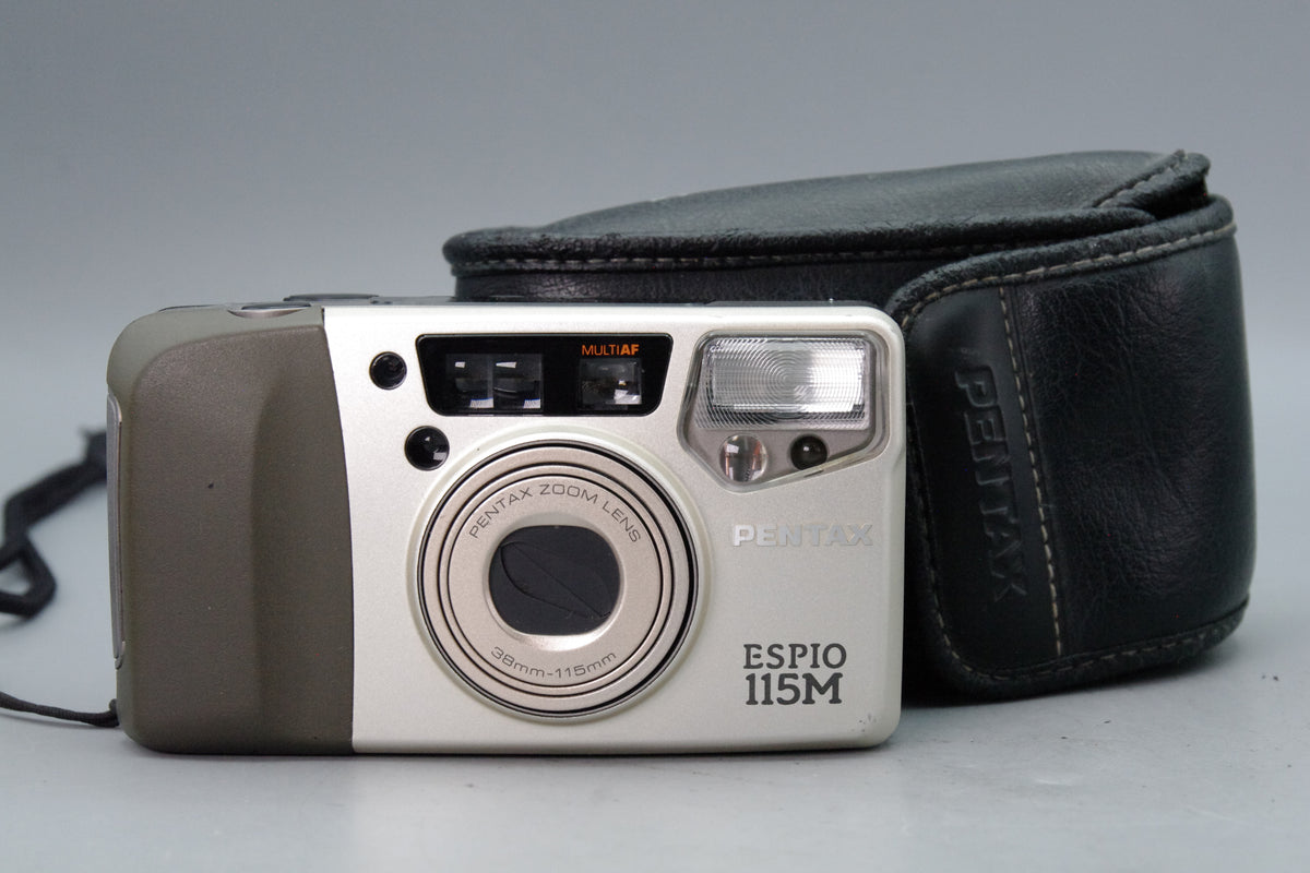 Pentax Espio 115M MultiAF 38-115mm Zoom 35mm Point Shoot Camera Soft Case Tested